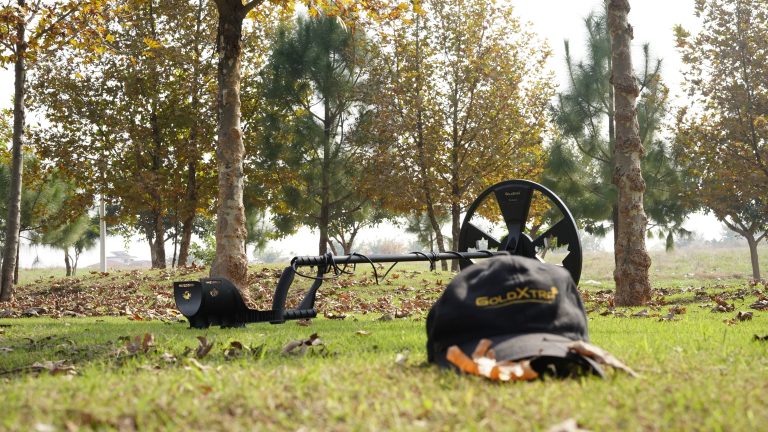 Pipeline-and-Cable-Locator-Metal-Detectors