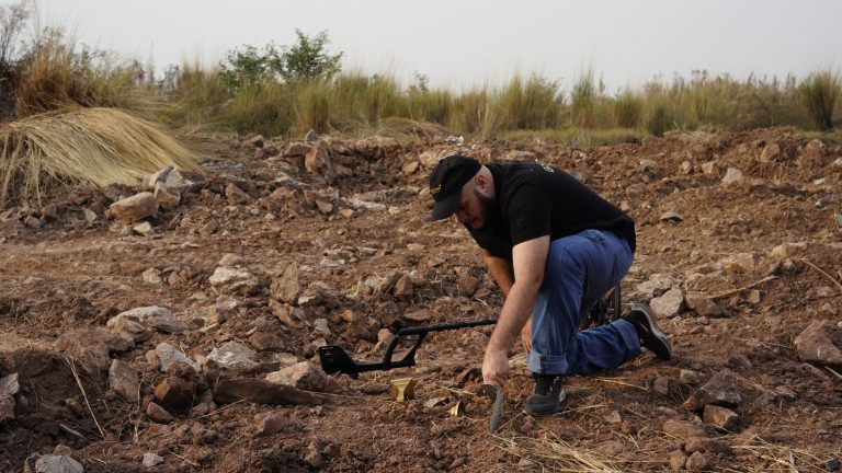 Can Metal Detectors Detect Diamonds