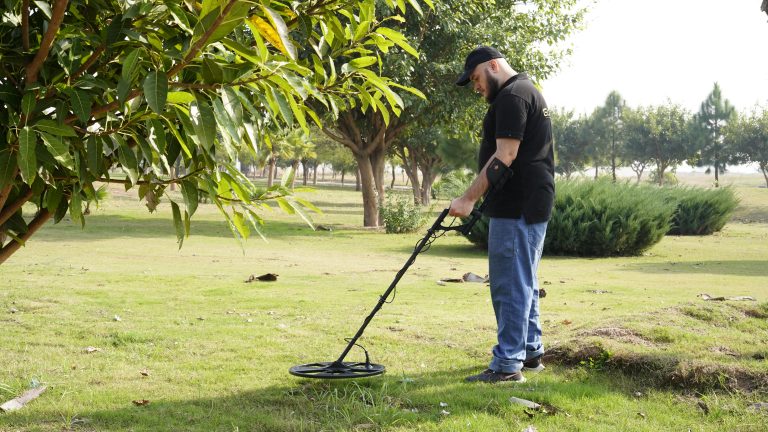Coil-Sizes-in-Metal-Detectors